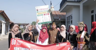 Dakwah Melalui Karnaval, KUA Karangkobar Gaungkan Moderasi, Stop Nikah Dini dan Nikah Siri