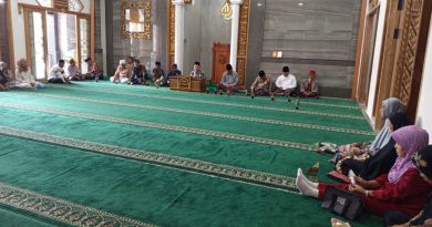 Jangan Terlena Dunia, Penyuluh Agama Islam Ajak Jamaah Muhasabah